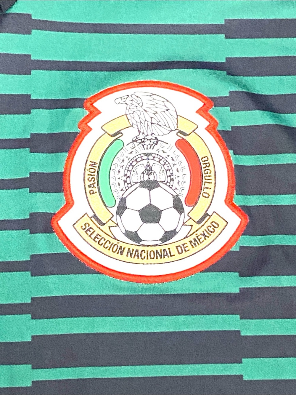 Adidas Mexico National Football Team 2018 World Cup Pre-Match Jersey Sz Small - Picture 6 of 9